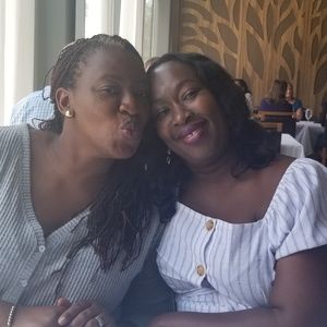 Meet your Posher, Priscilla